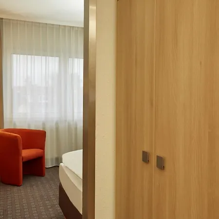 Hotel Heiner Hotel Darmstadt 4*