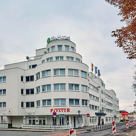 H+ Hotel 4*