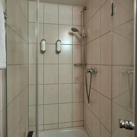 Heiner Hotel Darmstadt 4* Darmstadt