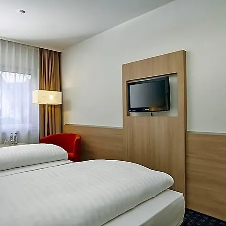 Hotel H+ 4*